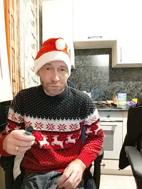 Innokentiy449 Adult Chat November 14, 2025