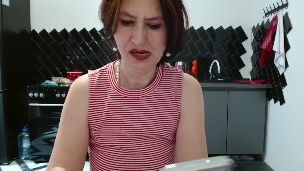 ANGELALADI Adult Chat November 14, 2025