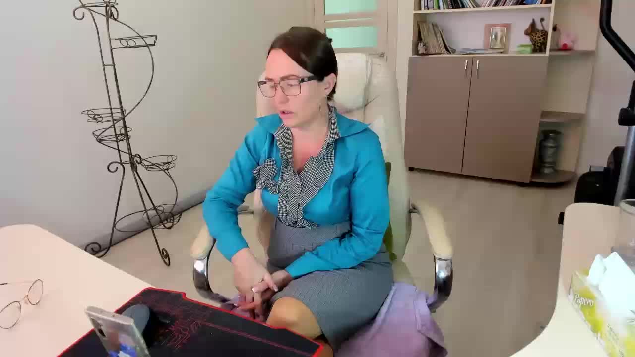 -Michelle- Adult Chat November 14, 2025