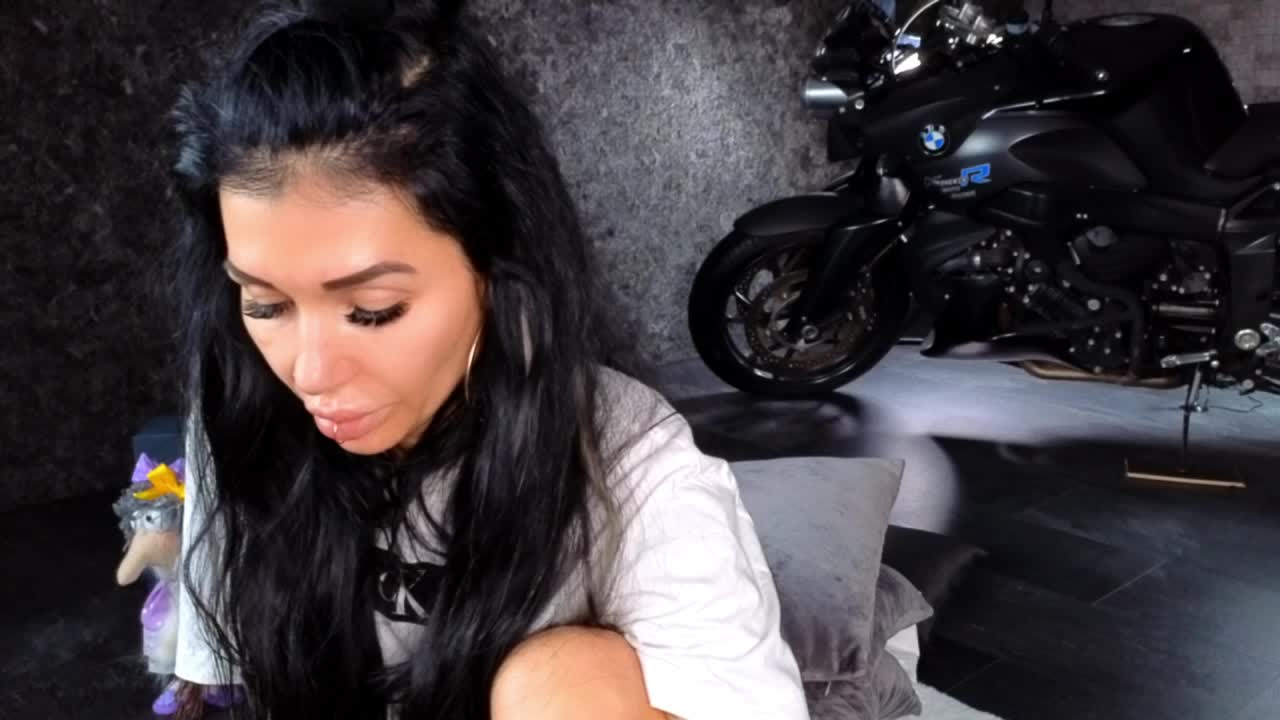 -BABAYAGA- Adult Chat November 14, 2025