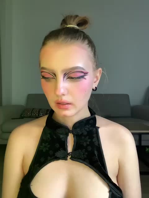 -Nezukoo- Adult Chat November 15, 2025