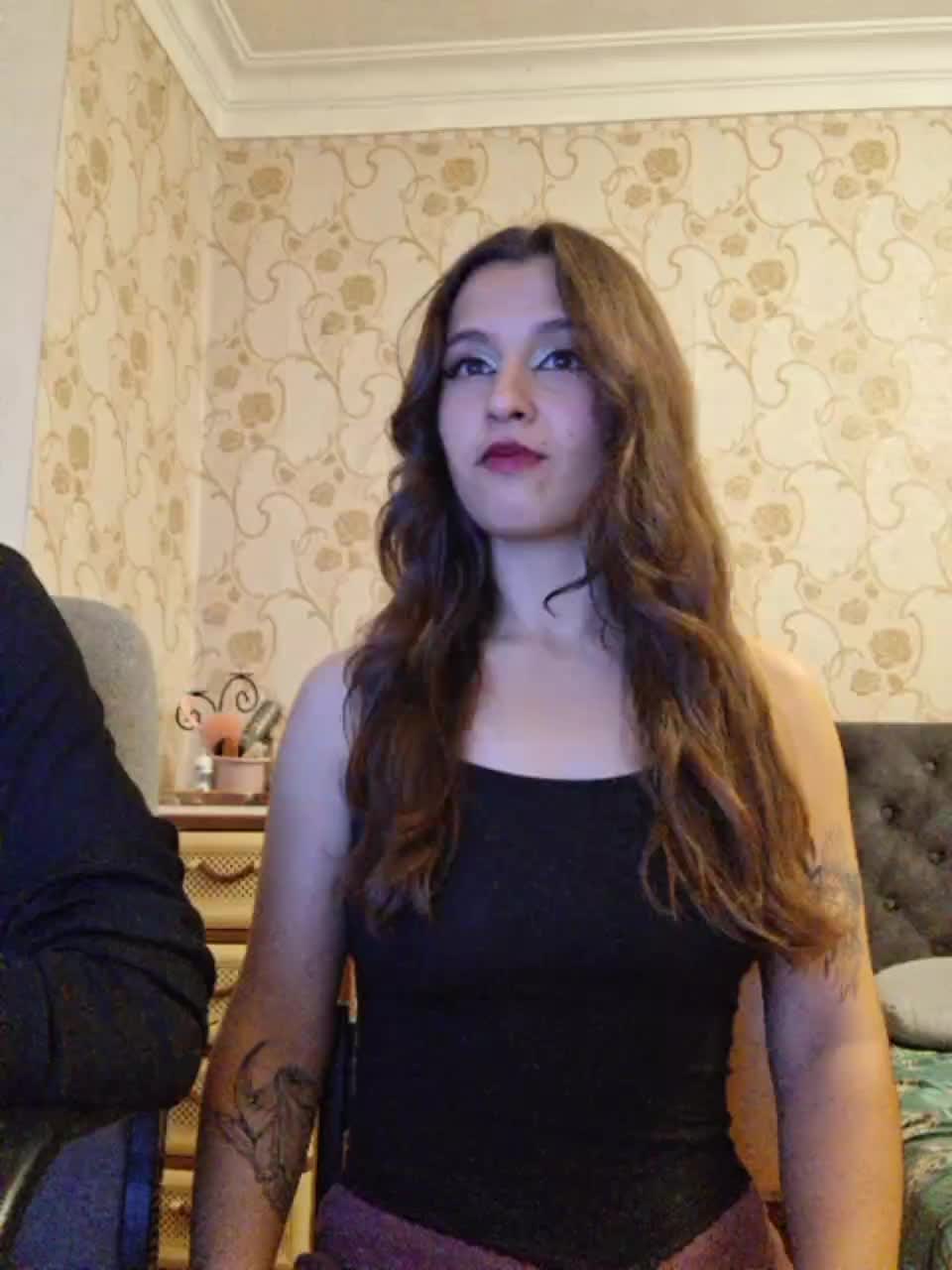 Love_Crew Adult Chat November 15, 2025