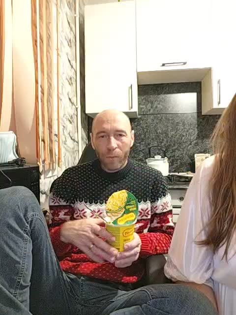 Innokentiy449 Adult Chat November 15, 2025