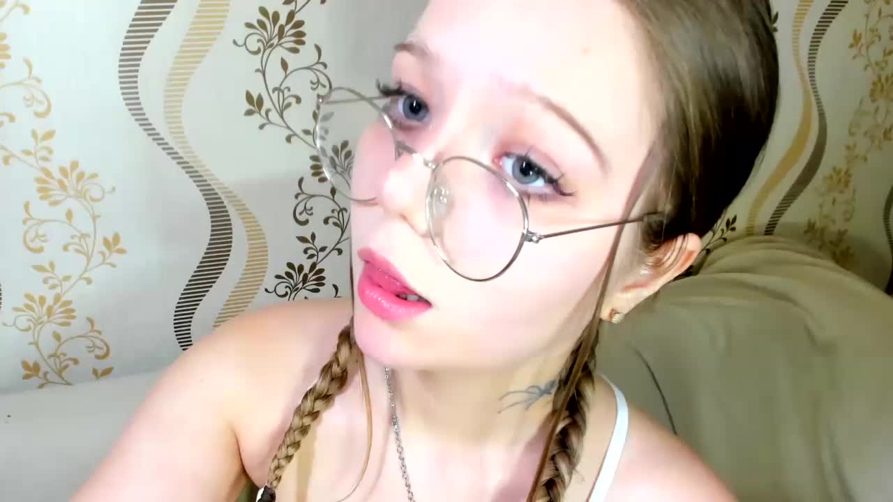 MelMooon Adult Chat November 15, 2025