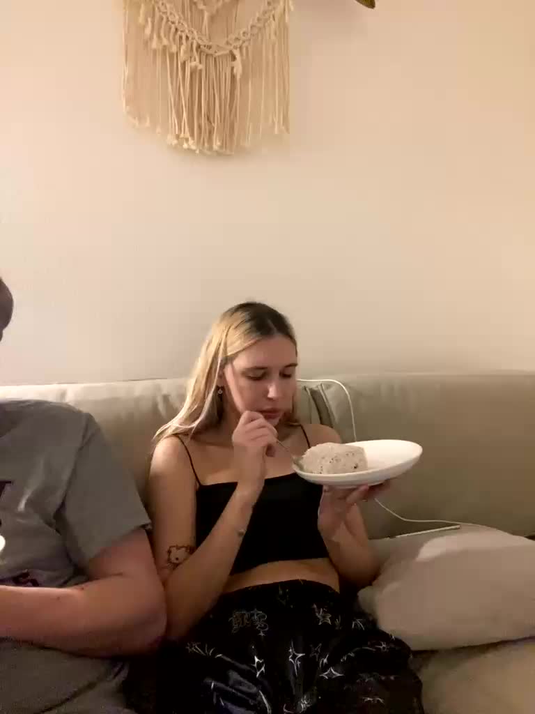 lina_wap Adult Chat November 15, 2025