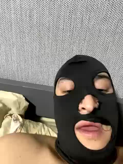 Xzibitzi Adult Chat November 15, 2025