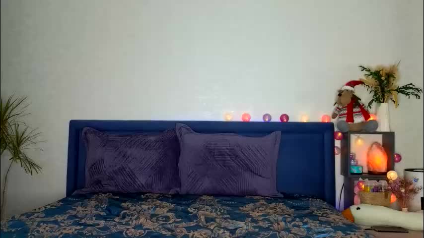 lisi4ka_basik33 Adult Chat November 15, 2025