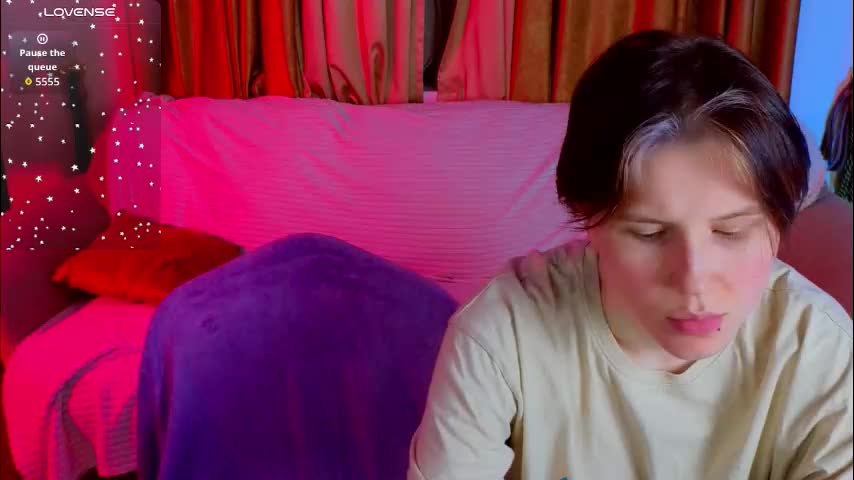 berry_assortment Adult Chat November 15, 2025