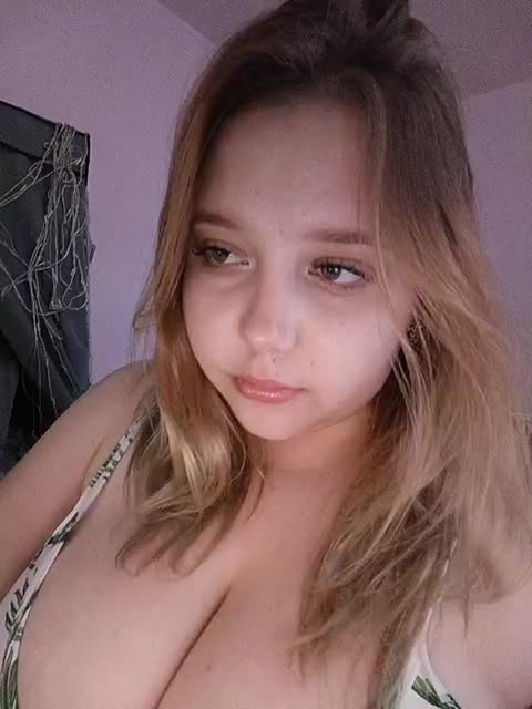 Skujnaya Adult Chat November 15, 2025