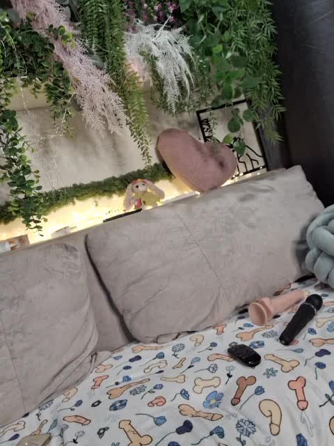 -scyrim- Adult Chat November 15, 2025