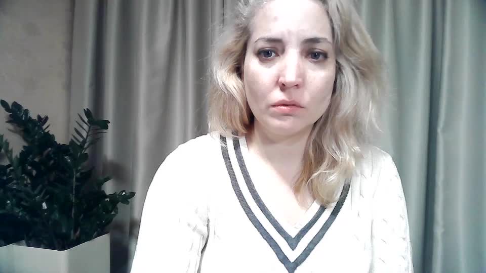 mariska-kiska Adult Chat November 15, 2025