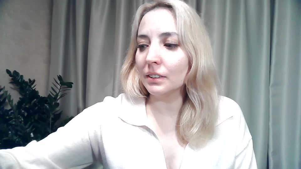 mariska-kiska Adult Chat November 15, 2025