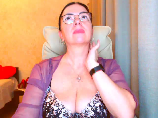 Monica-1203 Adult Chat November 15, 2025