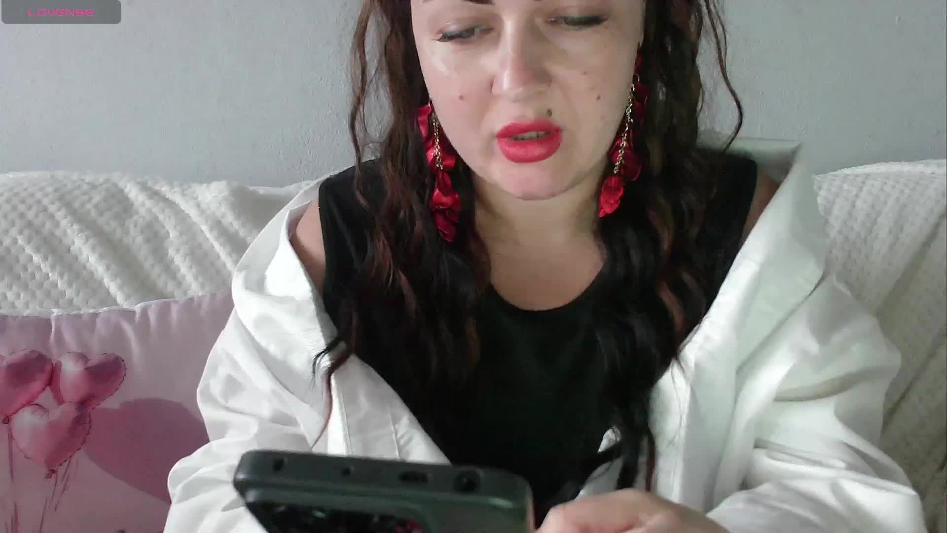 sensitiveLOLA Adult Chat November 15, 2025