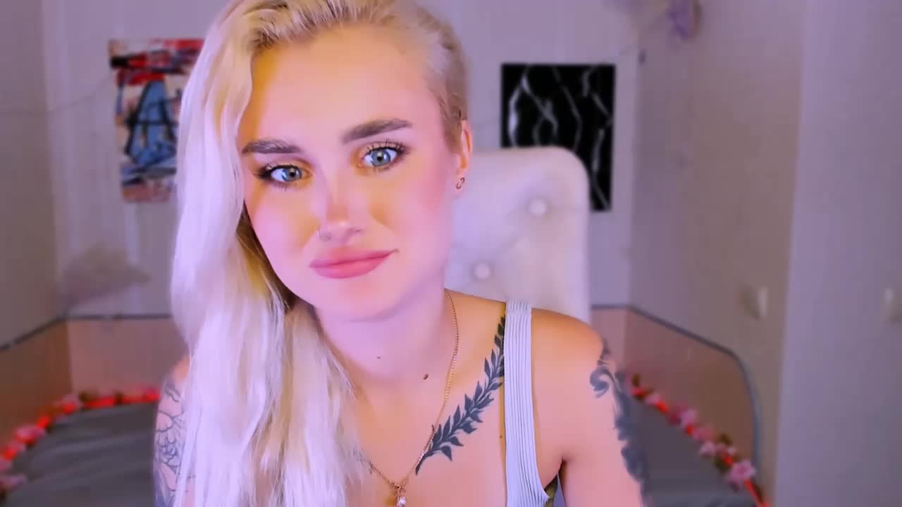 Ravenaaaa Adult Chat November 15, 2025