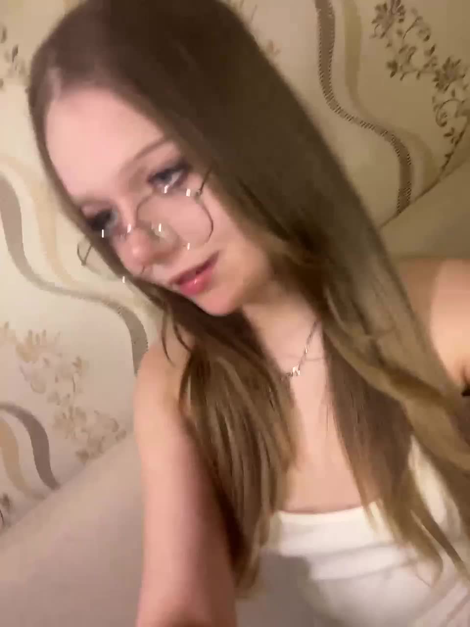 MelMooon Adult Chat November 15, 2025