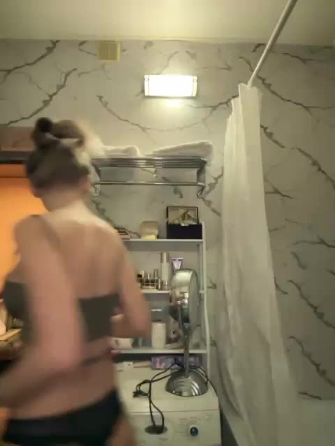 GoldPussy69 Adult Chat November 15, 2025