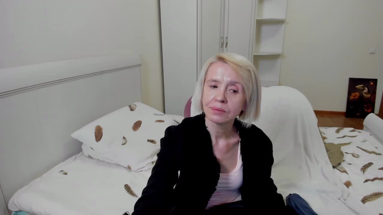 aminalive Adult Chat November 15, 2025