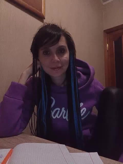 Hellenalonenochka Adult Chat November 15, 2025