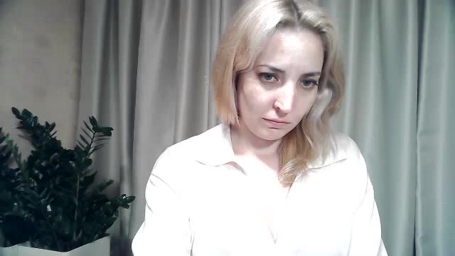 mariska-kiska Adult Chat November 16, 2025