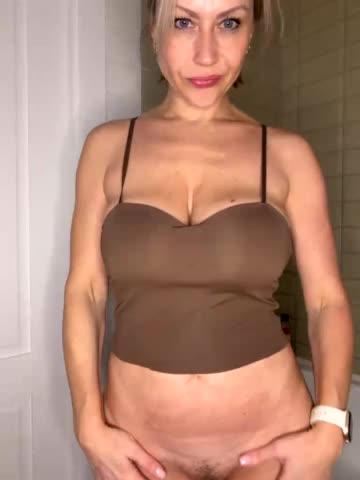 Milfa_hot Adult Chat November 16, 2025