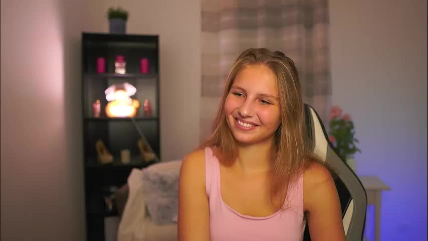 emmie_murray Adult Chat November 15, 2025