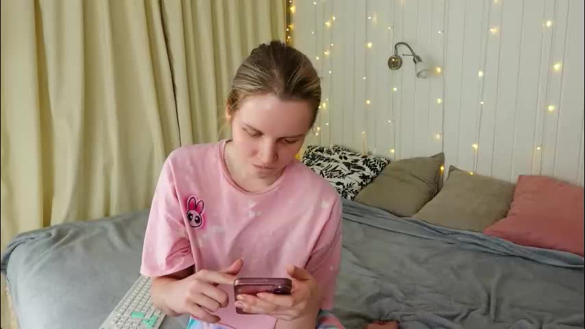 tinasiner Adult Chat November 16, 2025