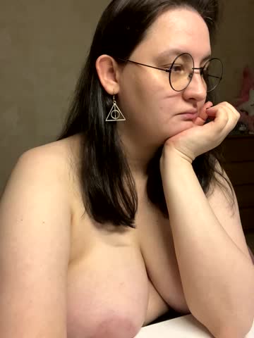 hungry1bunny Adult Chat November 16, 2025