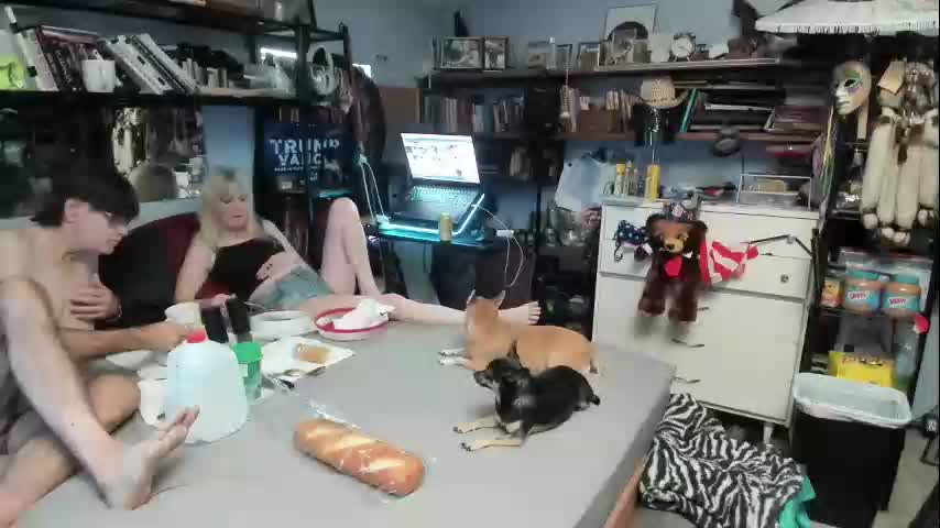 pink_black Adult Chat November 16, 2025