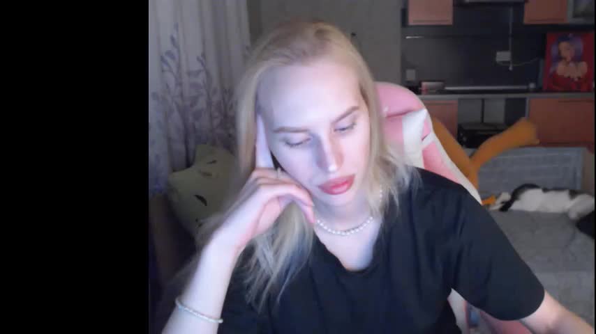 elsa_shine Adult Chat November 16, 2025