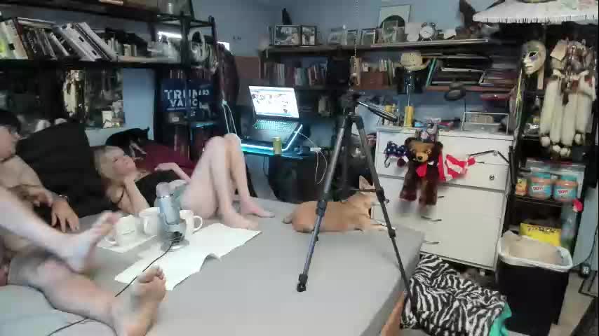 pink_black Adult Chat November 16, 2025