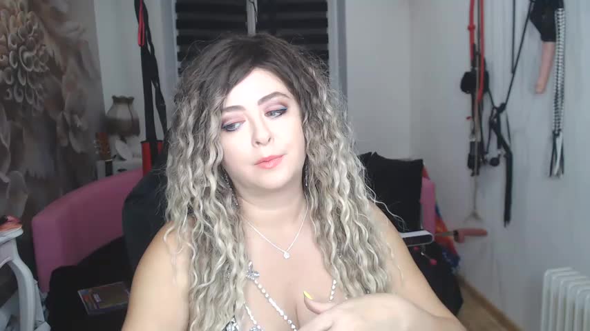 MISSwithDOLLS Adult Chat November 16, 2025