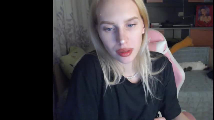 elsa_shine Adult Chat November 16, 2025