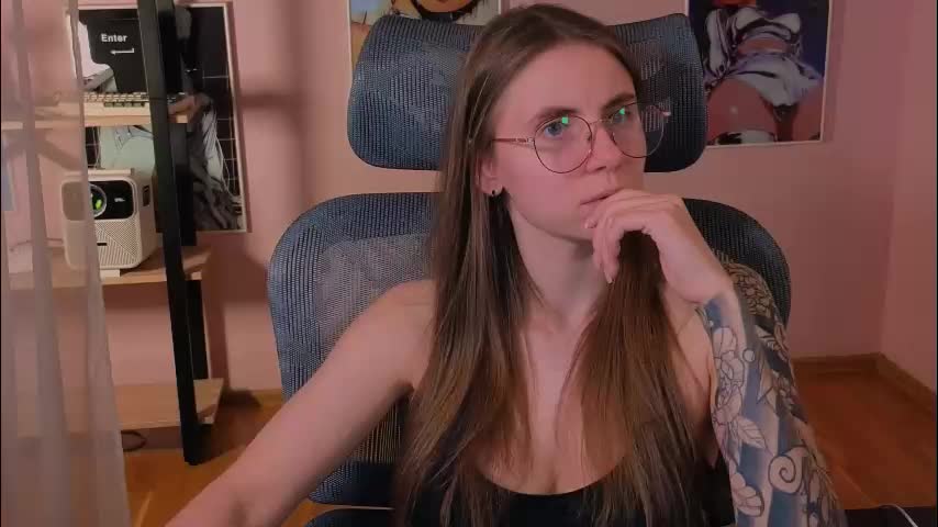 _lovelylove_ Adult Chat November 16, 2025