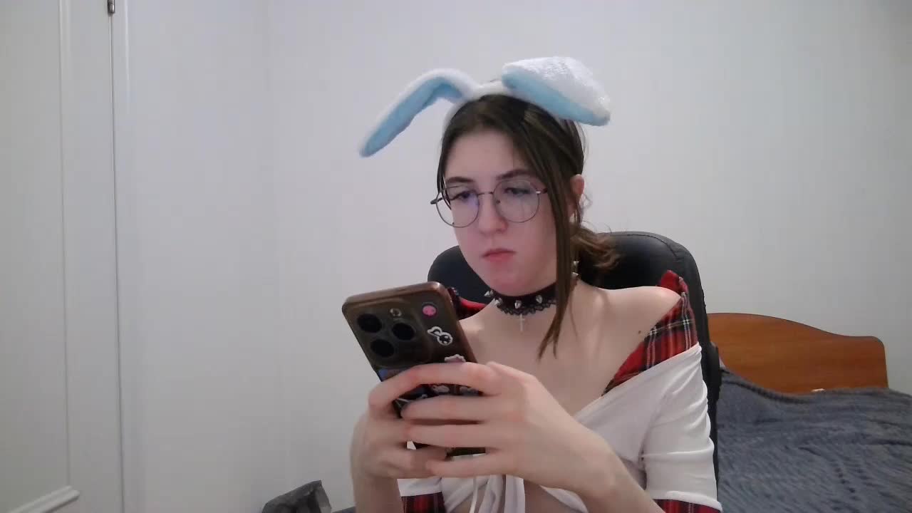 Sweet-Astarte Adult Chat November 16, 2025