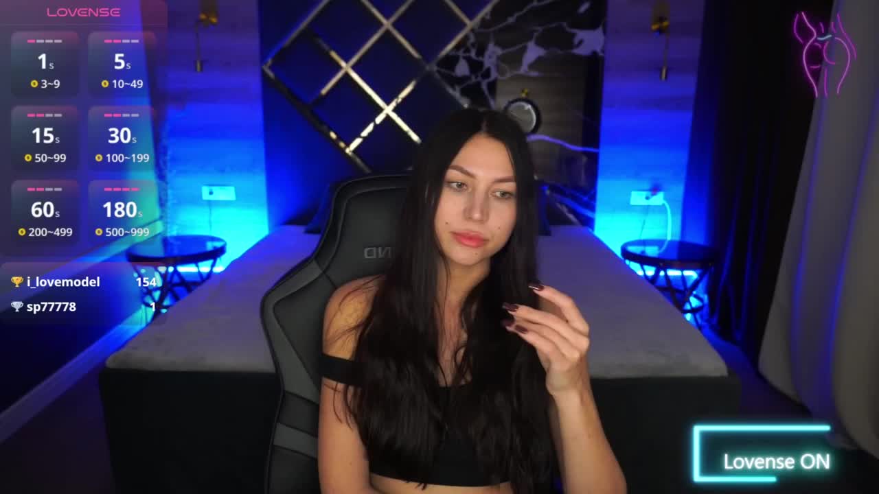 EliseVelour Adult Chat November 16, 2025