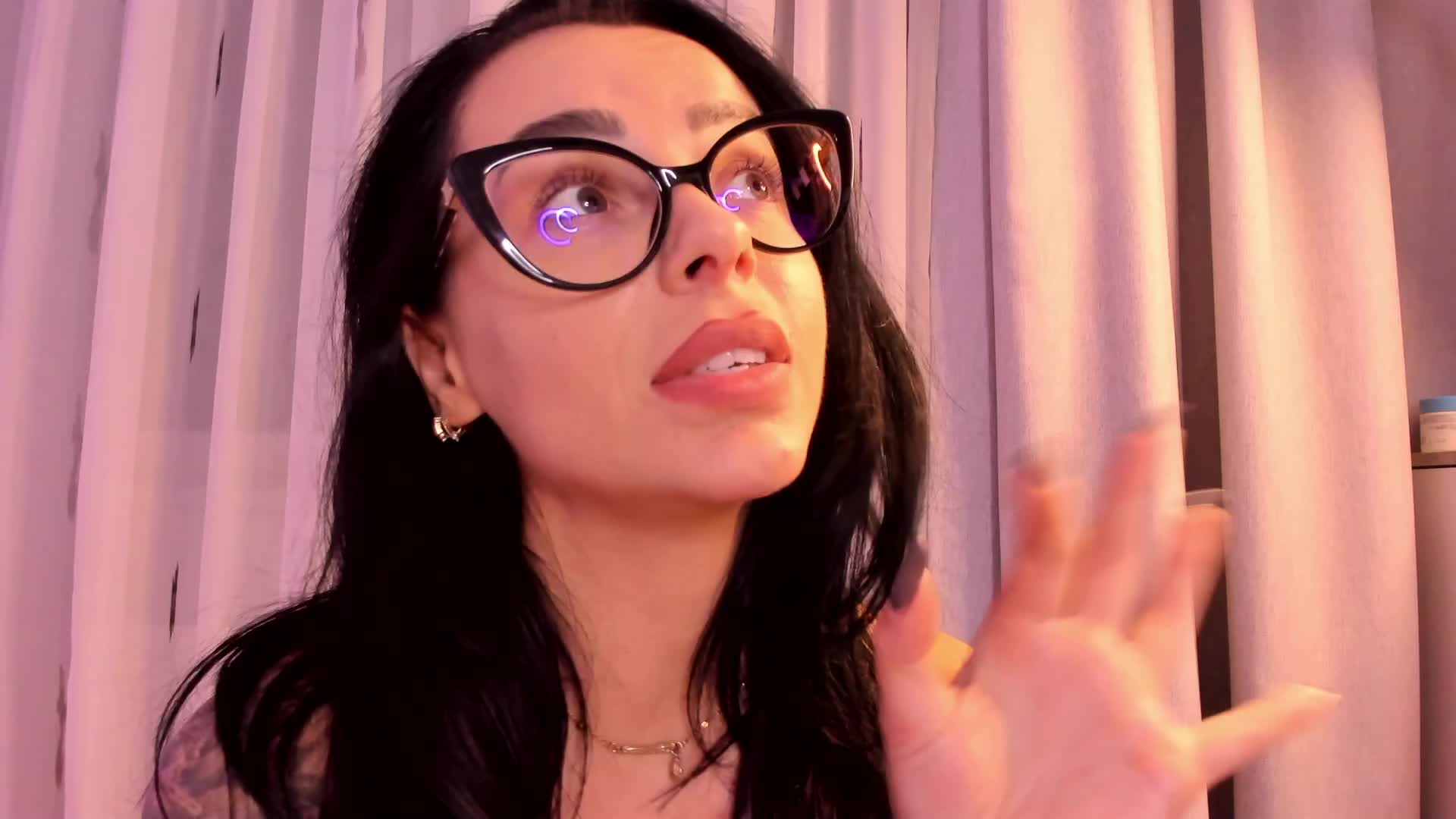 Oddetteblackk1 Adult Chat November 16, 2025