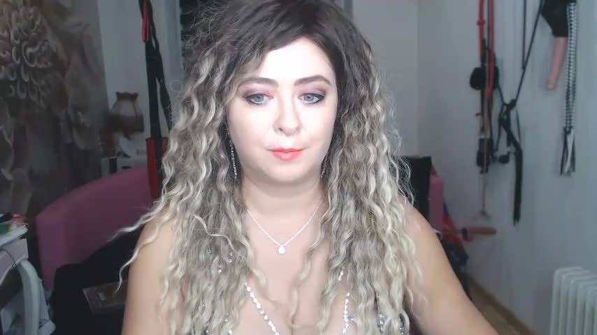 MISSwithDOLLS Adult Chat November 16, 2025