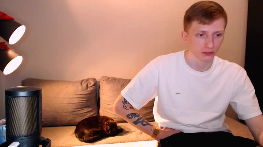 juliaanddima Adult Chat November 16, 2025