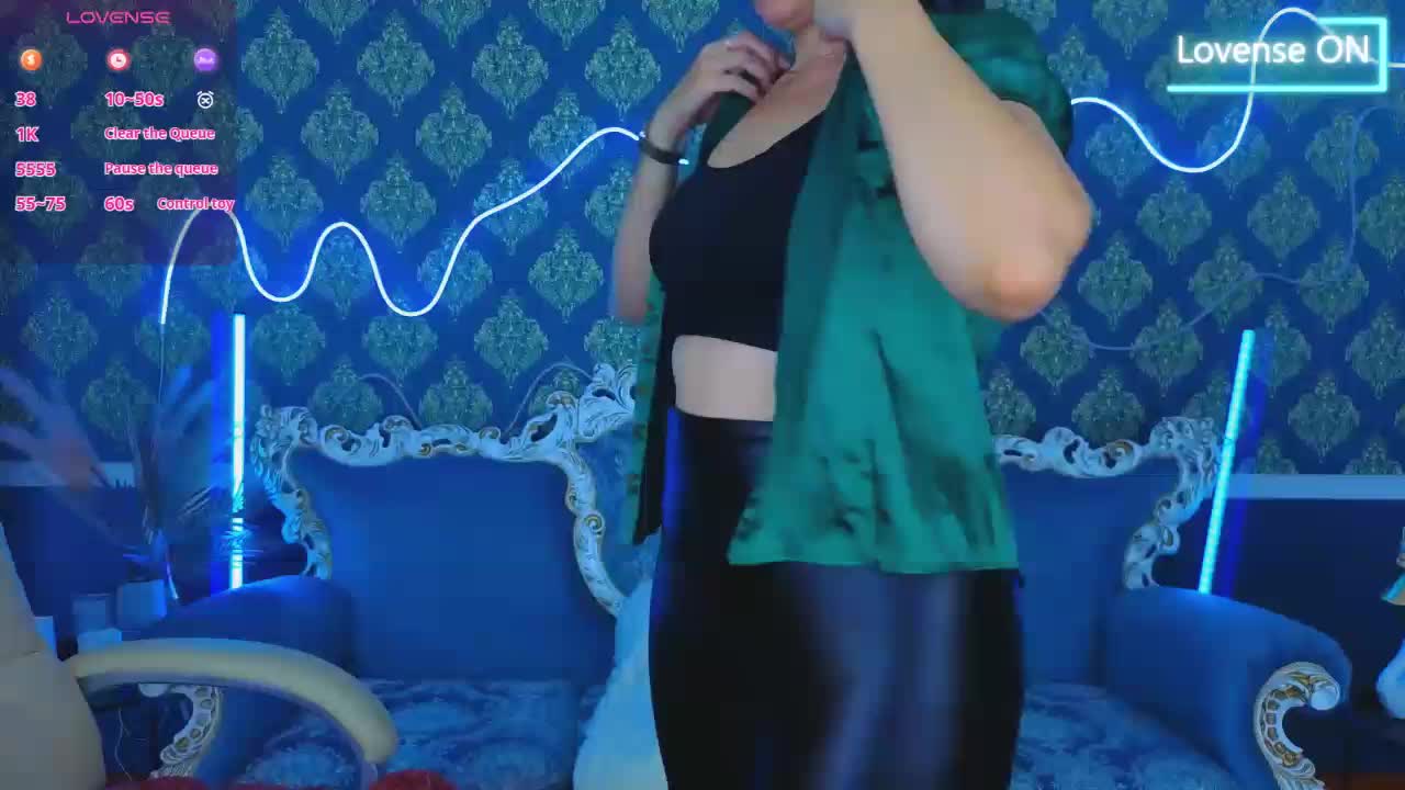 MissRossi Adult Chat November 16, 2025