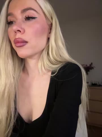 xDinnax Adult Chat November 16, 2025