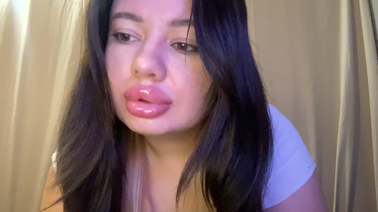 VikaSpace Adult Chat November 16, 2025