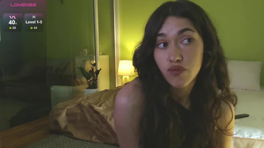 sadetuiningaa Adult Chat November 16, 2025