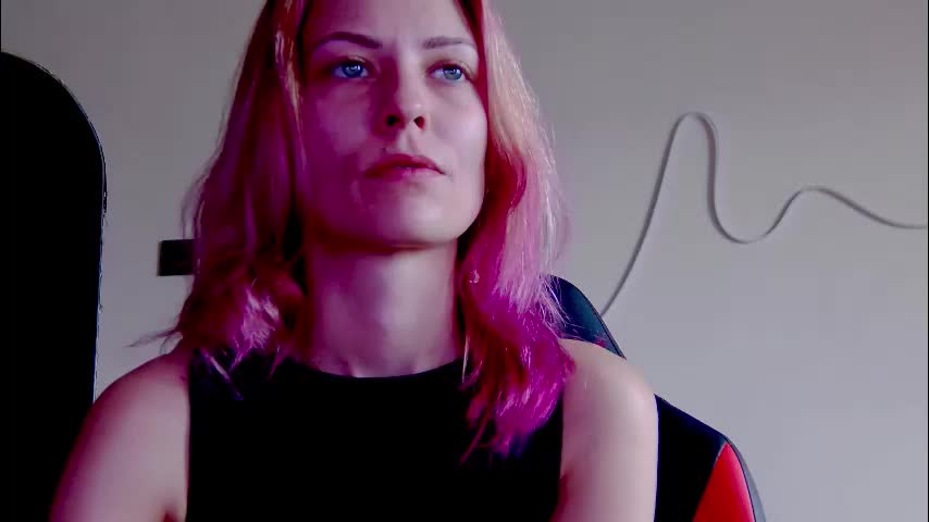 karoline121 Adult Chat November 16, 2025