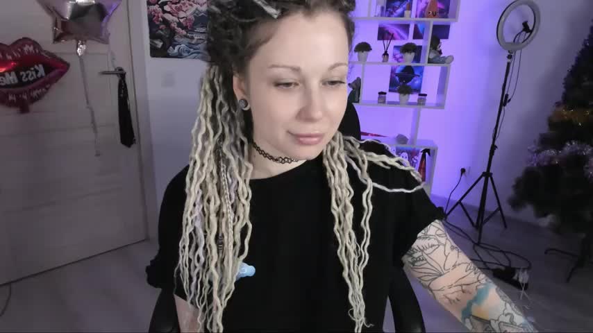 HoneySallyMoore Adult Chat November 16, 2025