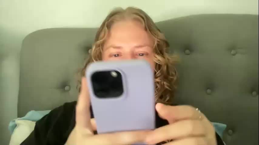 angeloflight273360 Adult Chat November 16, 2025