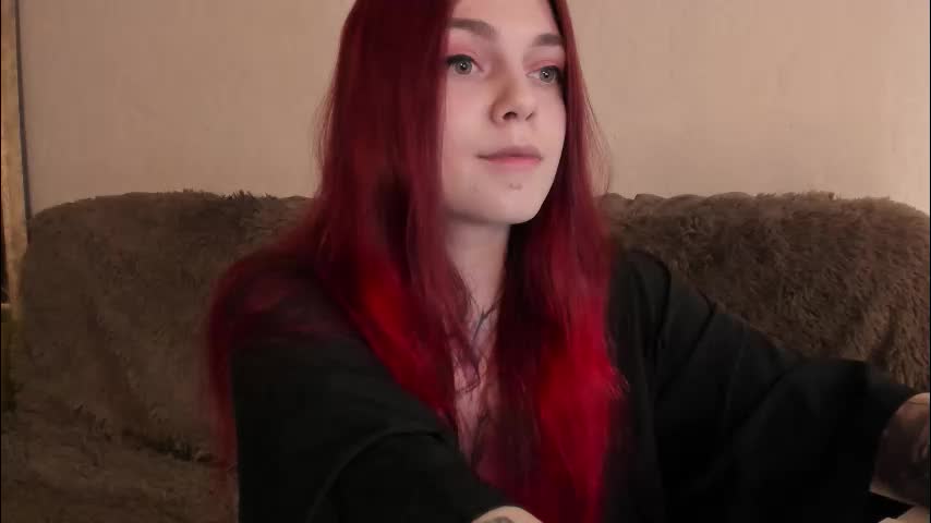 _caroline_coy Adult Chat November 16, 2025