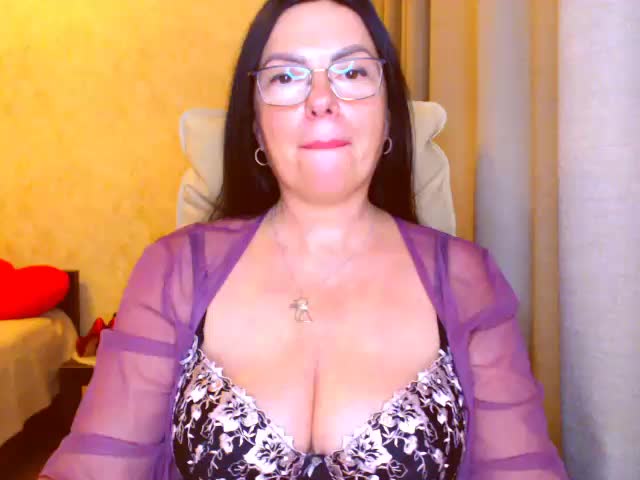 Monica-1203 Adult Chat November 16, 2025