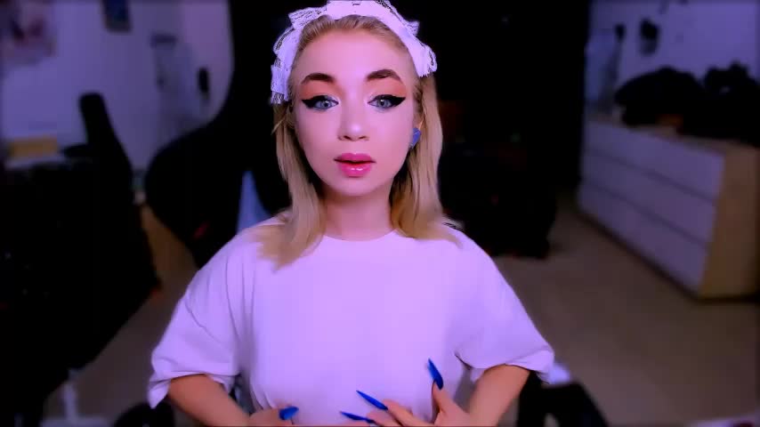 littleSiyfairy Adult Chat November 16, 2025