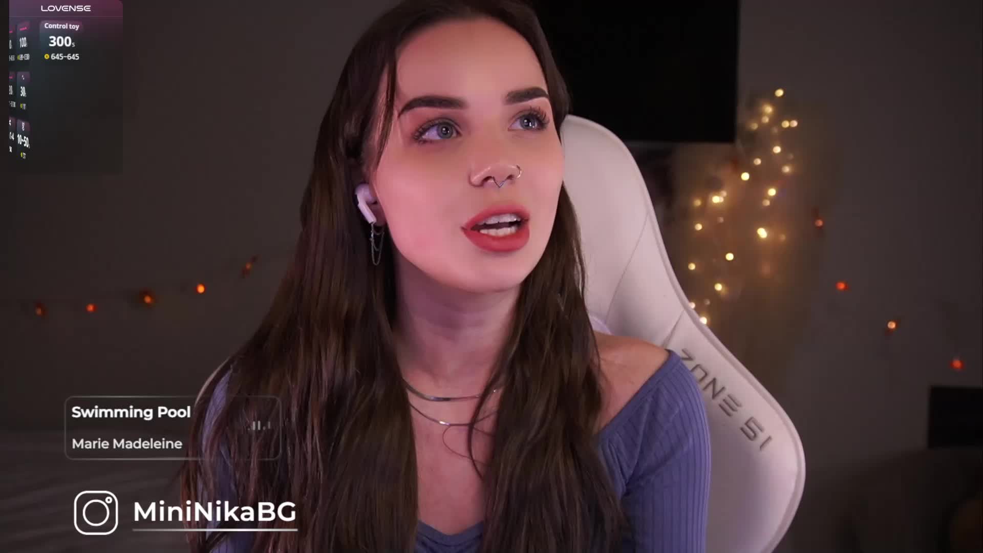 MiniNika Adult Chat November 16, 2025